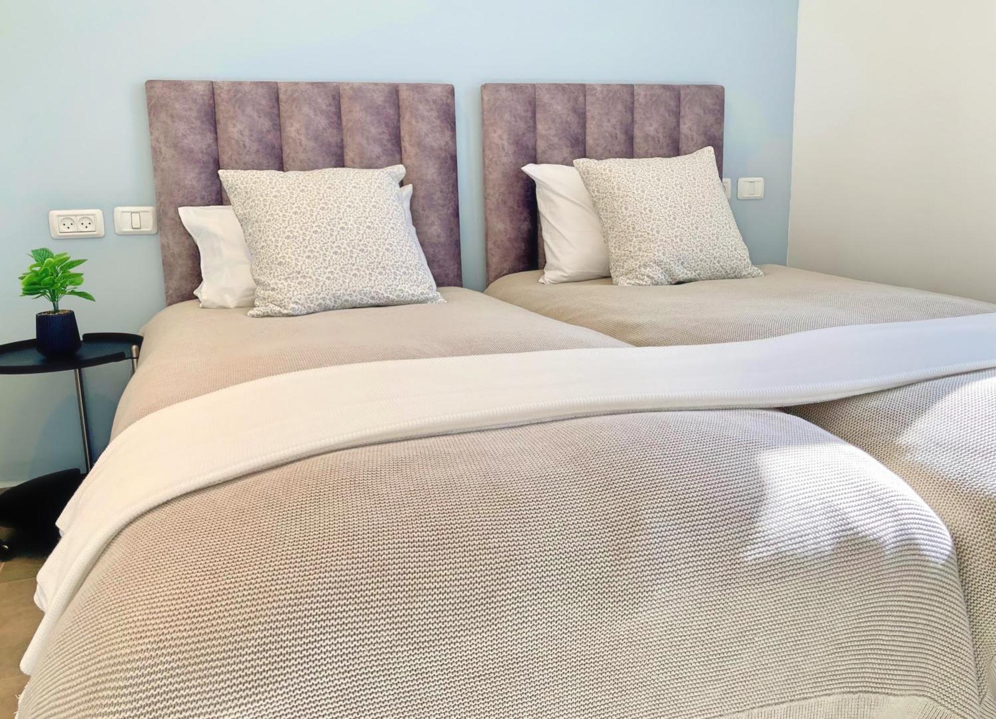 Lovely New Private Duplex In Prime City Center Location Yerusalem Bagian luar foto
